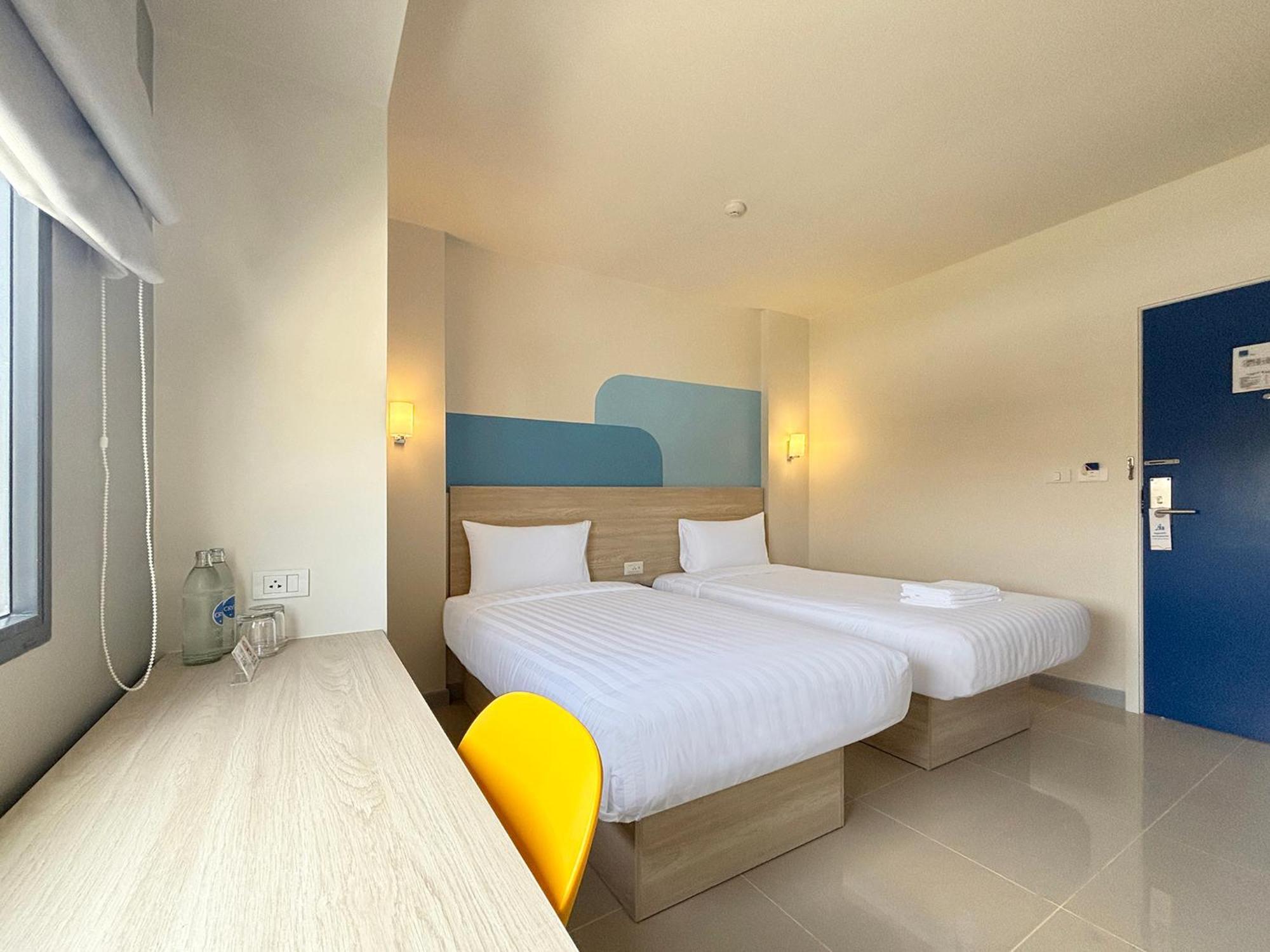 Hop Hotel 2*